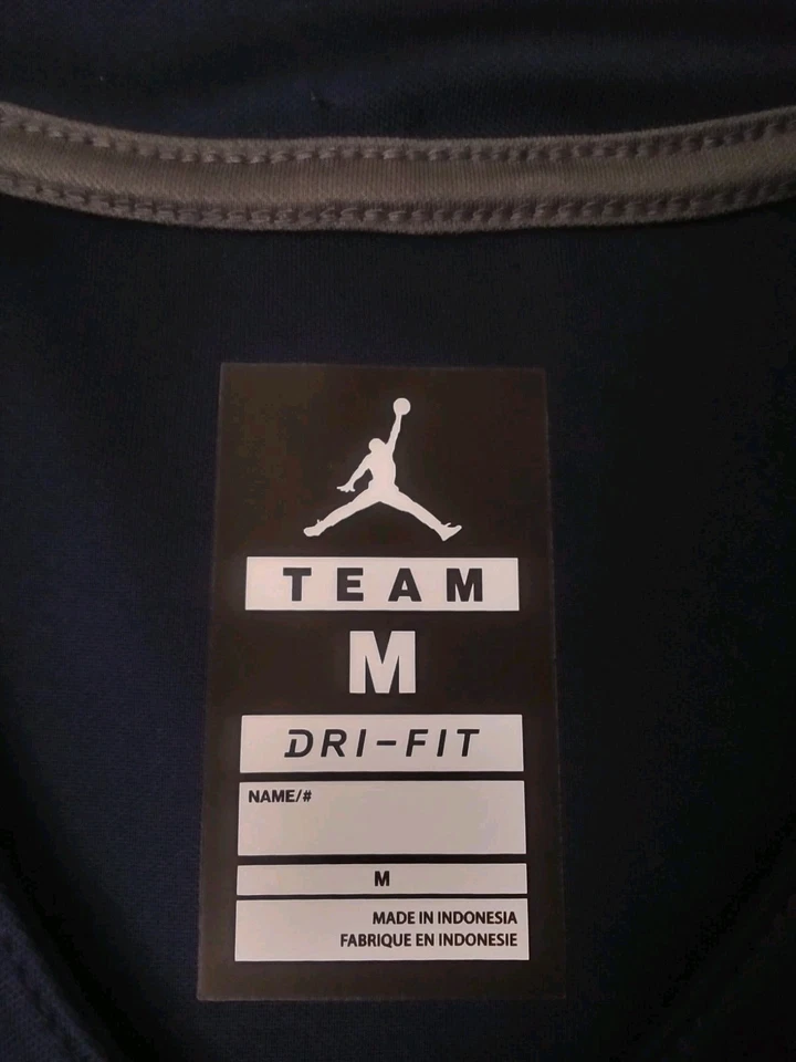 Michigan Wolverines NCAA Jordan Dri-Fit Boy's Football Jersey Size M - Image 4 of 4