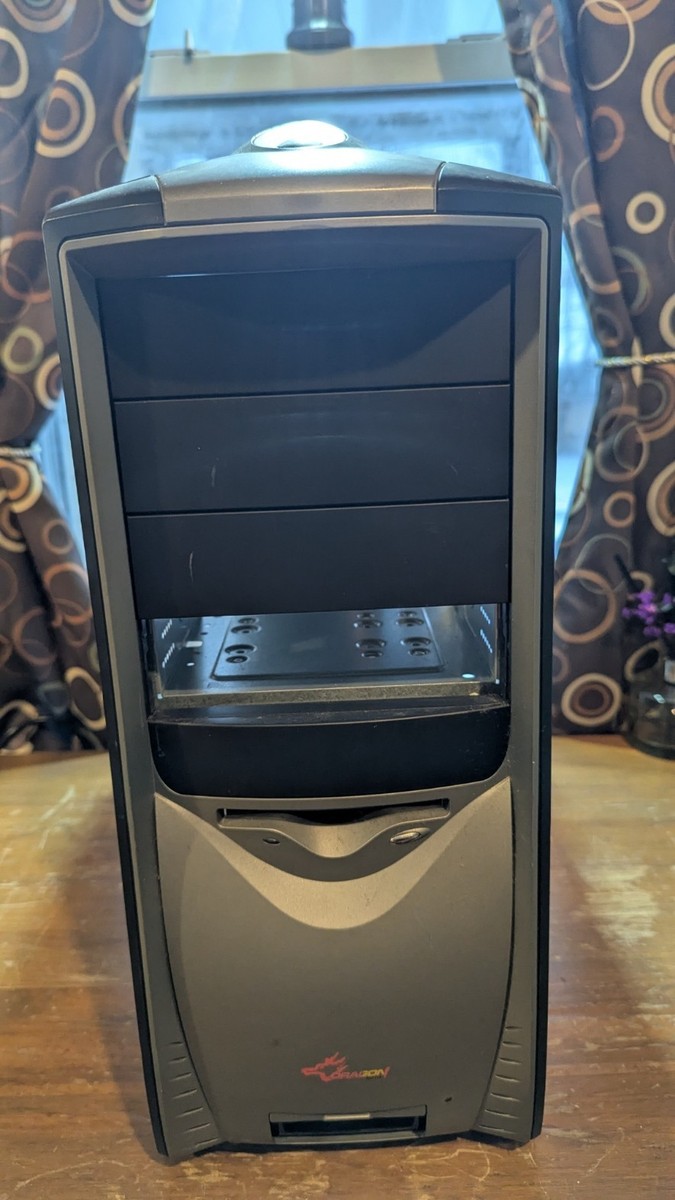 Vintage Soyo ATX Mid Tower PC Case Black & Silver for your Retro