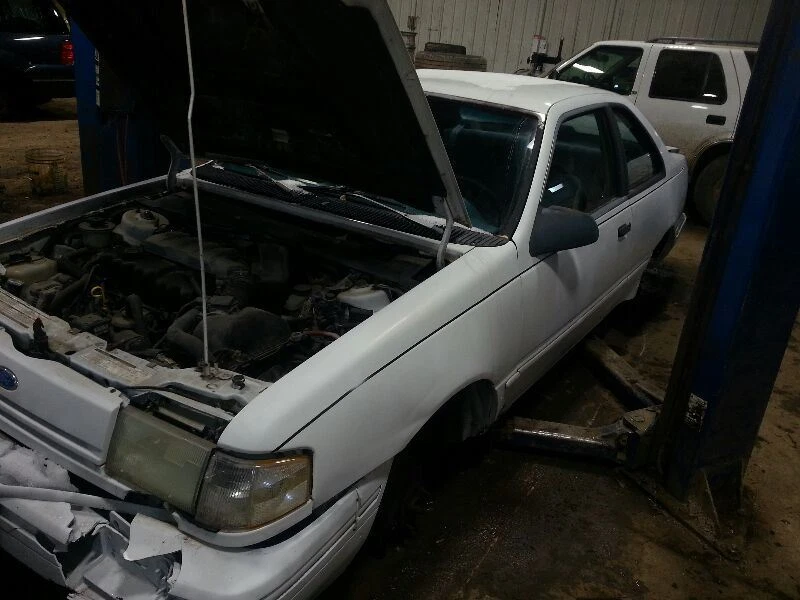 Transmisión automática de 4 cilindros compatible con 92-94 TEMPO 1737047 Foto 3 de 4