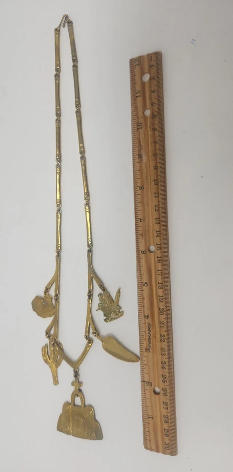 Collar Jeep Collins Latón Dije Santa Fe Southwestern Cactus Mission Foto 3 de 4