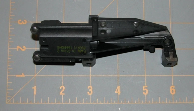 全新 正品 通用 电动后备箱闩锁 Pop 电磁阀 适合 1994 - 1996 雪佛兰 Impala SS — 第 4/4 张图片