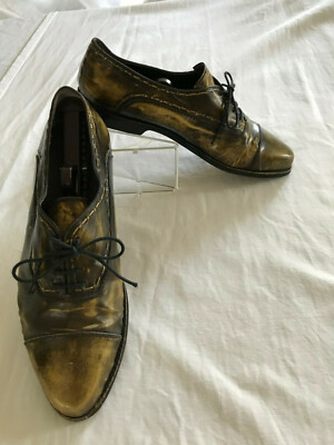 vintage bennis edwards black gold distressed leather shoes  display picture 2