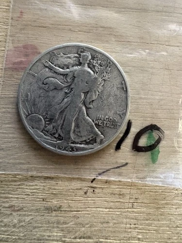 1943 Walking Liberty Half Dollar, 90% Silver.       #10