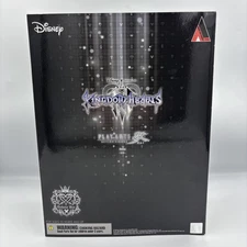 Square Enix Kingdom Hearts III: Riku Play Arts Kai Deluxe Action Figure