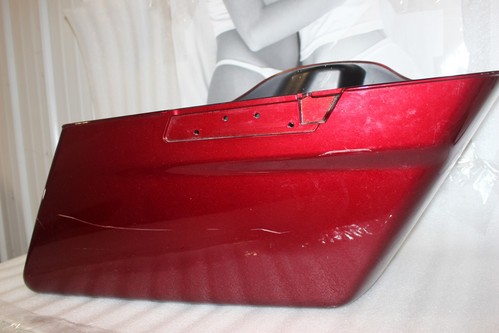 OEM 2014-2022 HARLEY TOURING RIGHT SADDLEBAG BOTTOM HOT ROD RED CANDY FLAKE