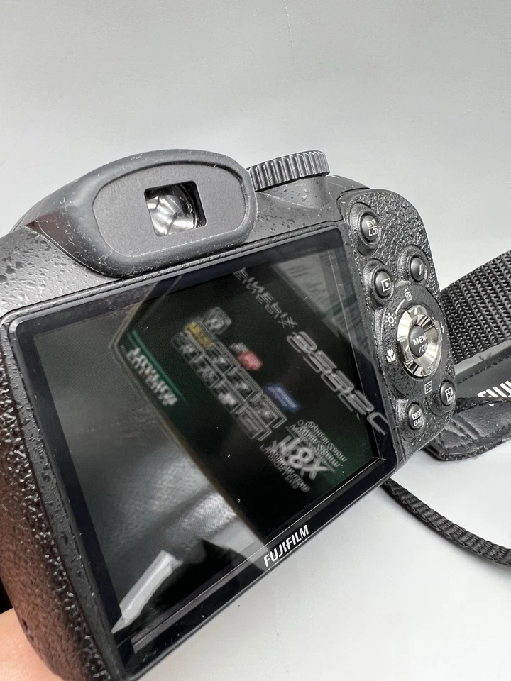 Fujifilm - FINEPIX S Series S2950 - 14,0 MP - 18x Optischer Zoom - Digitalkamera - Bild 3 von 4