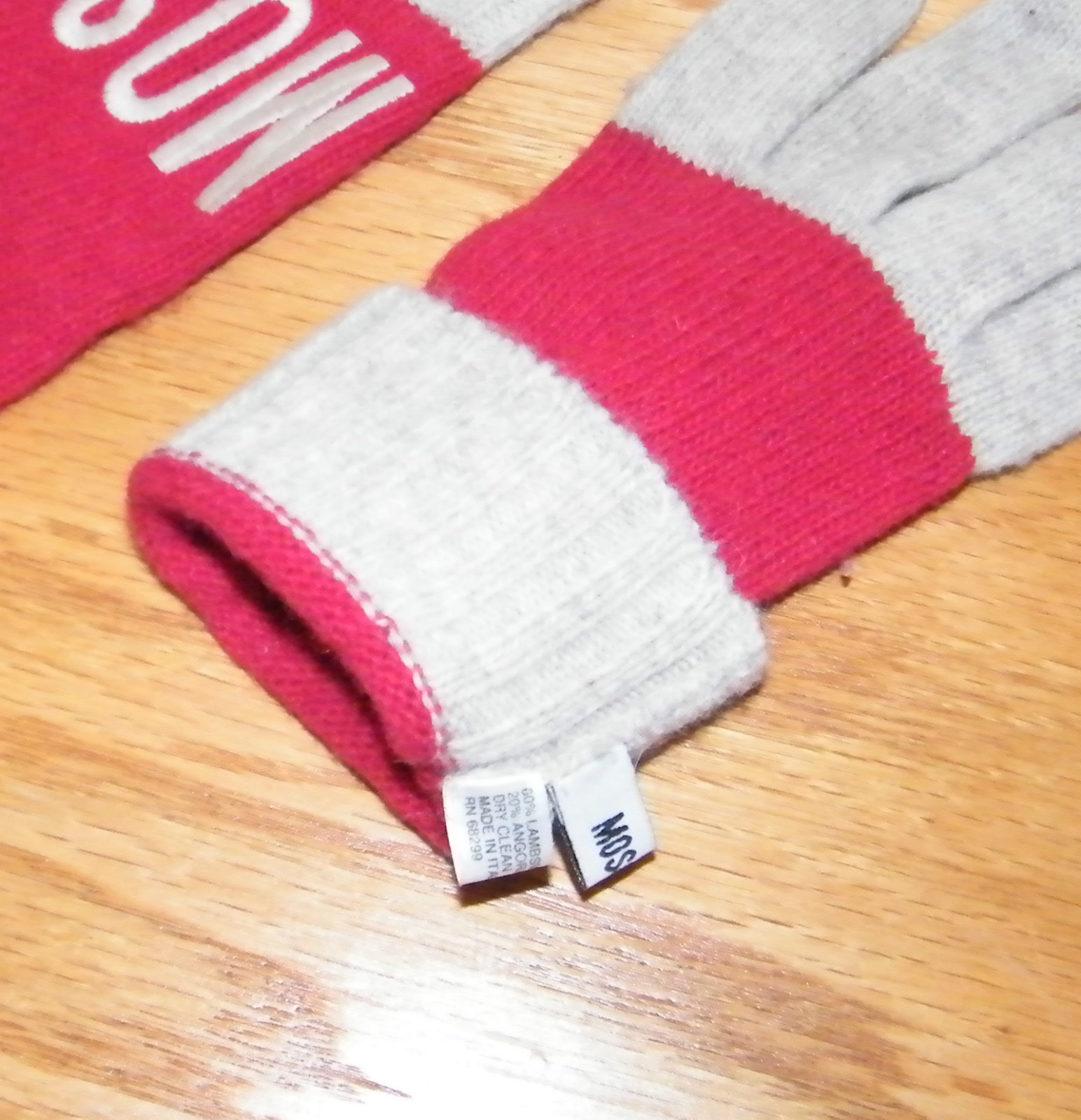 Moschino Italy Designer Logo Knit Gloves Red/Lt T… - image 3