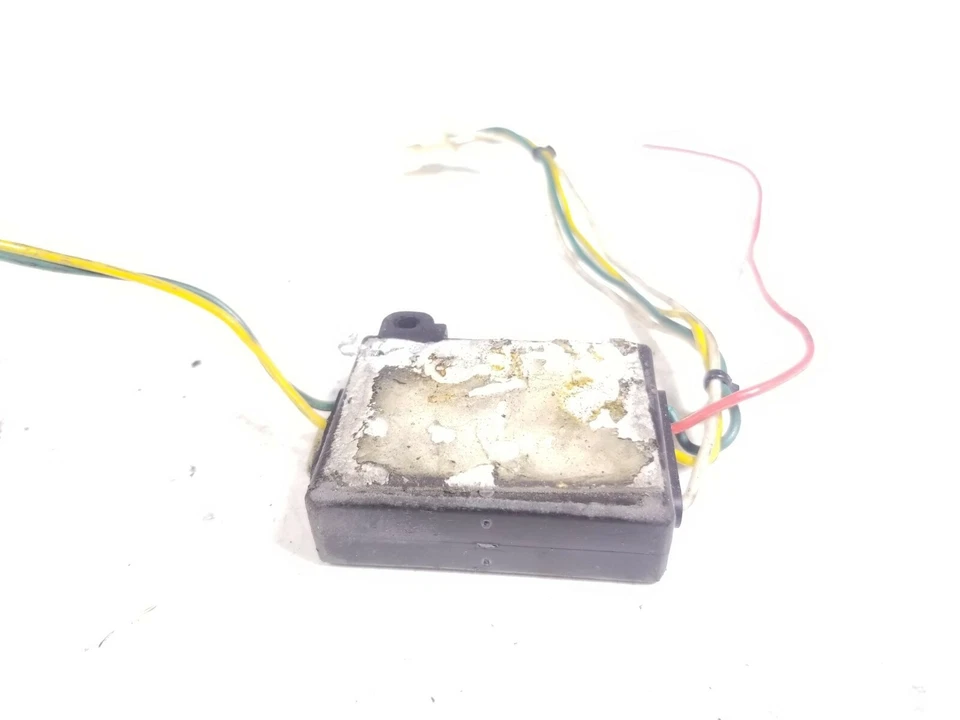 Módulo de luz de freio traseira 2001 Aprilia Falco SL1000 frete grátis - Imagem 2 de 4