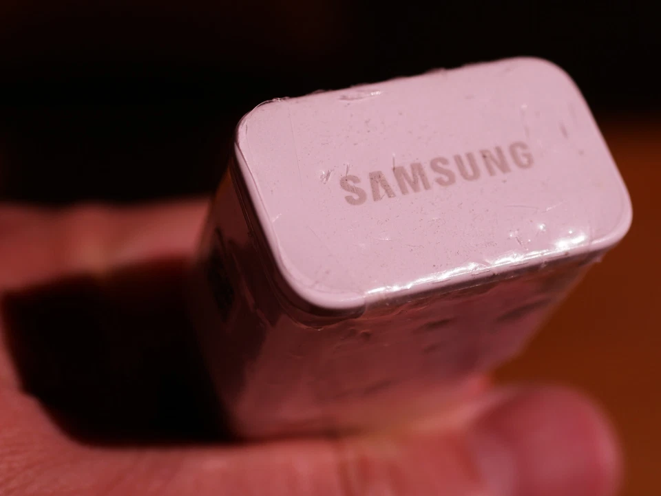 Samsung Fast Charging USB Home Charger Compatible with iPhone USB Connector - Изображение 2 из 4