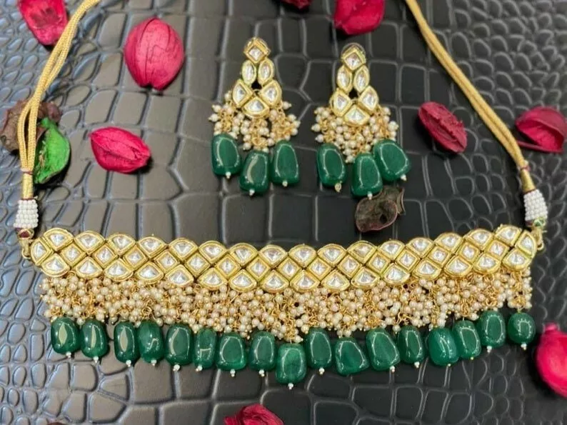Green kundan choker set sale
