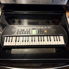 Casio SA-77 Mini Portable Keyboard 44 Keys Battery Electric Mini Piano Tested