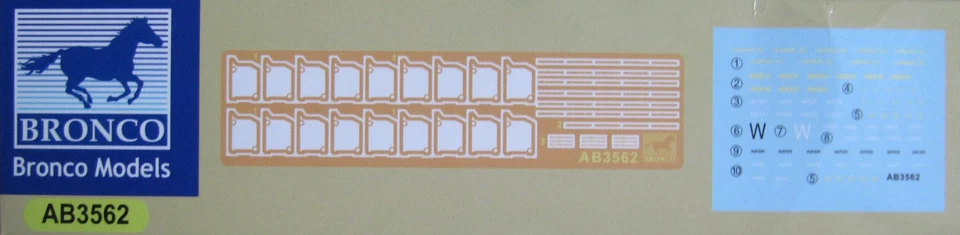 1/35 Bronco Models W.W.II British Field Accessories Set Kit No. AB3562 - Image 3 of 4