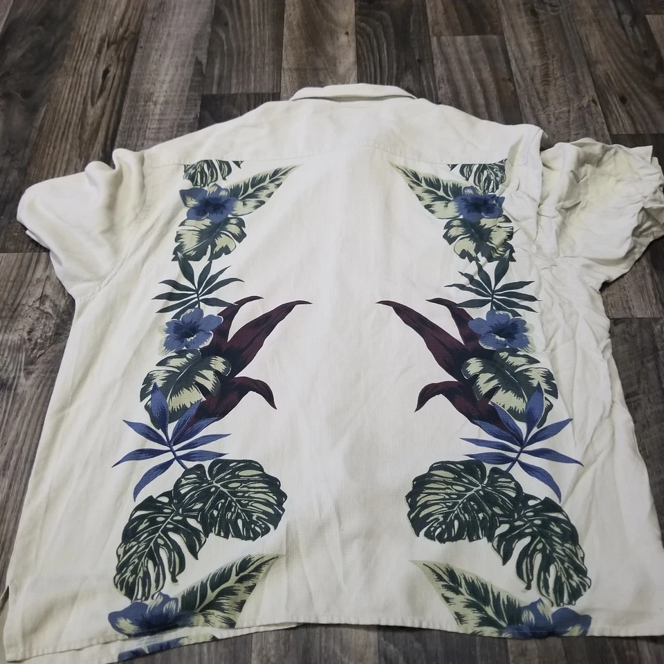 Van Heusen Mens Size XXL Floral Hawaiian Short Sleeve shirt Button Down Silk - Image 2 of 4