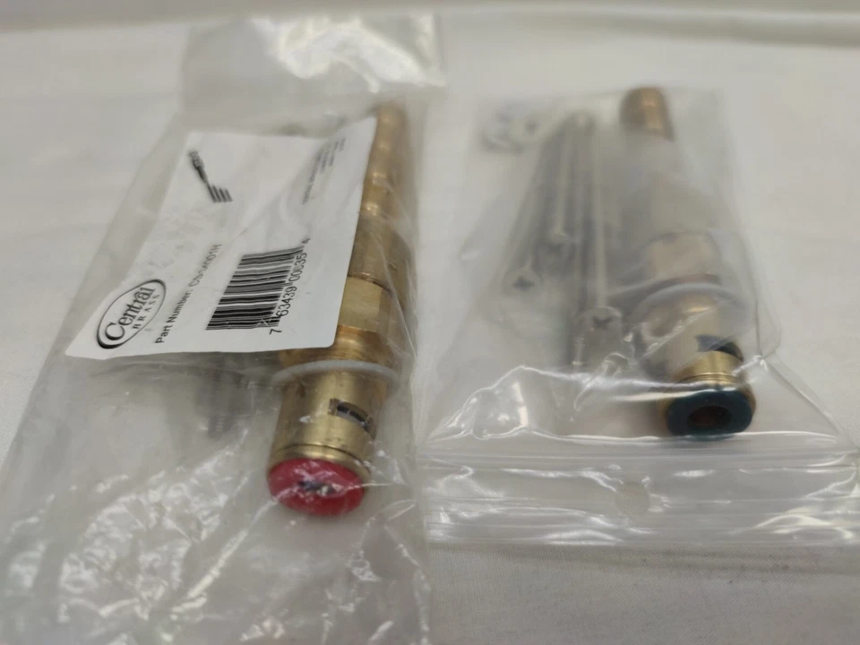  2 Подлинный центральный латунный CS-34001H - горячий и холодный стержень в сборе ванна душ. #D0806 - Изображение 2 из 4