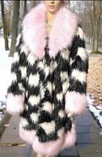 Sugar Thrillz Size Small………”1 Of A Kind” Sample Heart Faux Fur Coat. New #257