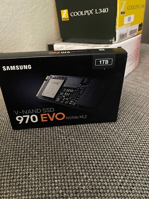 Samsung 970 EVO Plus SSD 1TB M.2 NVMe Internal Solid State Drive (MZ-V7S1T0B/AM)