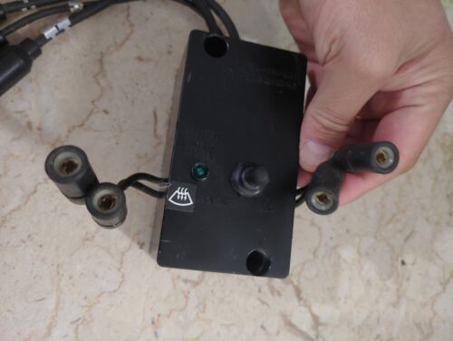 HMMW MODULE DE-ICER DEFROSTER SWITCH P/N: 96139-20021 NSN: 2540015602062 - Picture 14 of 16
