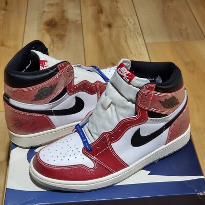 Size 9.5 - Jordan 1 Retro High OG SP Friends and Family x Trophy