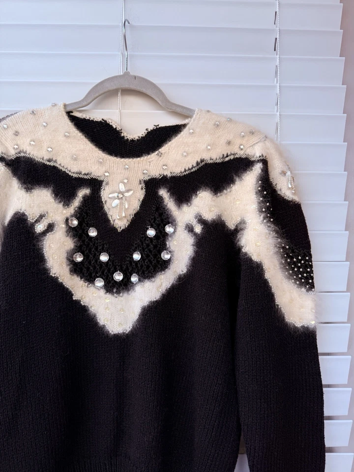 Vintage 80s Womens Black White Knit Angora Beaded Applique Sweater S-M Sparkley - Image 4 of 4