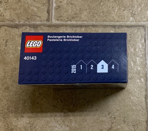 LEGO (40143) Bricktober Bakery - 2015 Toys R Us Exclusive - NISB! - Picture 6 of 7