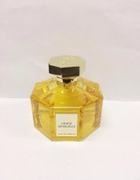 Onde Sensuelle By L'artisan Parfumeur 4.2oz/125ml Edp Spray Unisex (b37) Onde Sensuelle By L'artisan Parfumeur 4.2oz/125ml Edp Spray Unisex (b37)