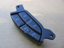 2002-2006 FORD MERCURY STEERING WHEEL CRUISE ON / SET CST / CONTROL SWITCH LEFT