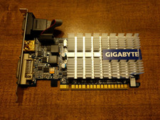 Gigabyte NVIDIA GeForce 210 GV-N210SL-1GI 1GB DDR3 SDRAM PCI-E Graphics Card