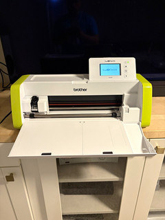 Brother ScanNCut DX SDX85 Electronic Wireless Cutting Machine