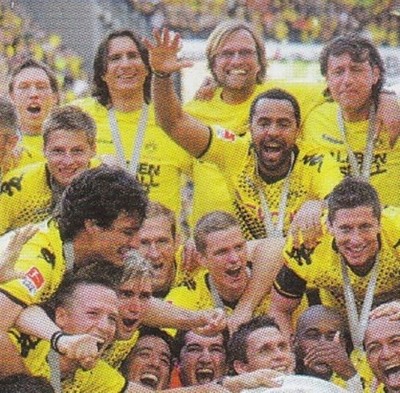 Dortmund deutscher Meister unter Jürgen Klopp 2010/11 Chrome Fußball Sammelkarte