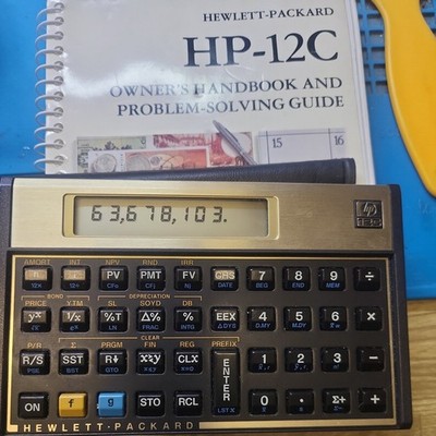 HP 12C Platinum Finanzrechner mit Hülle - FUNKTIONIERT - HANDBUCH