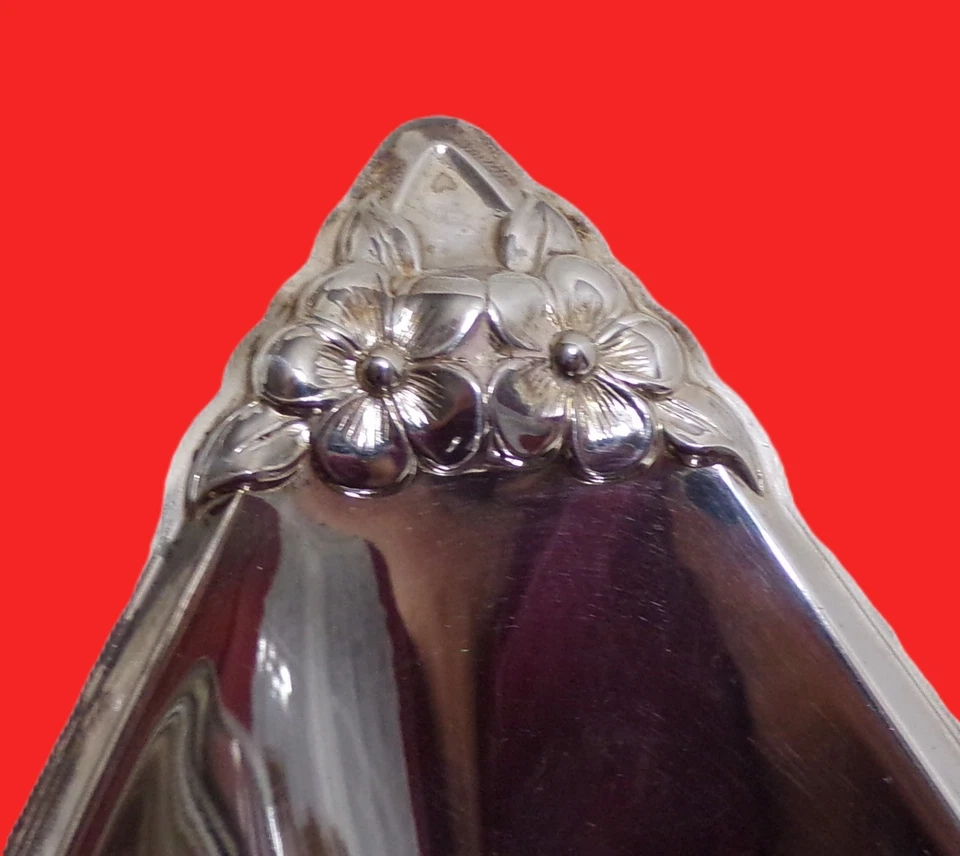 Vintage International Silverplate Bon Bon / Relish / Bread Roll Dish – 8.5” x 4” - Image 2 of 4