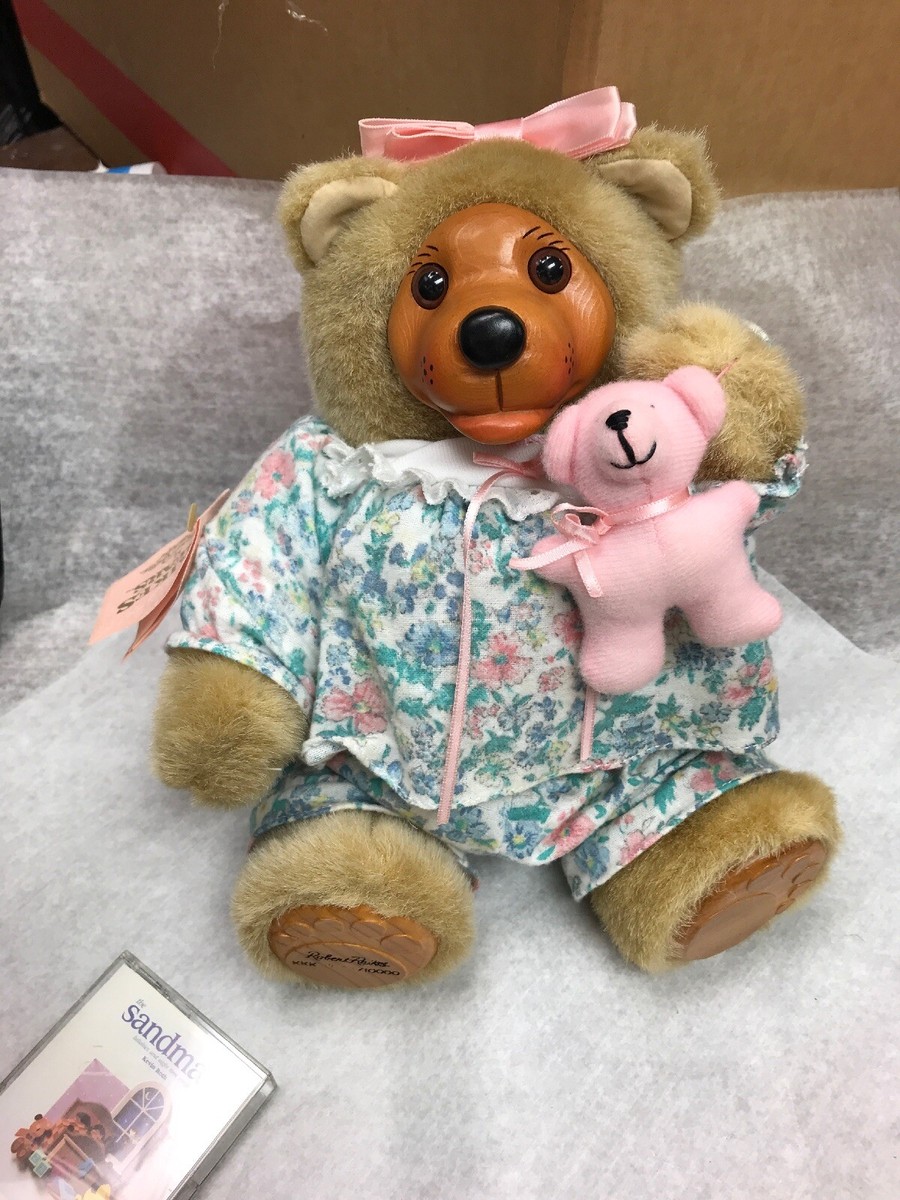 その他 FRIDAY BEAR 1st color Rob kidney Exclusive interview with British artist Rob Kidney: Follow