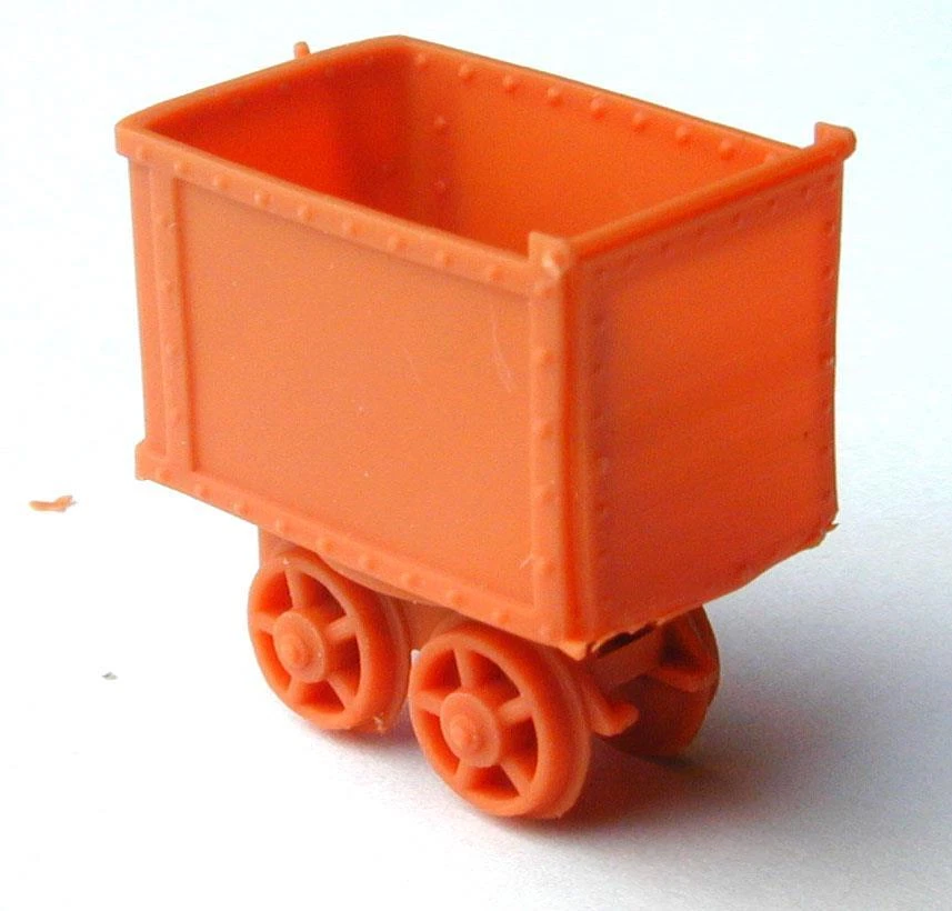 MINING CART (PUSH TYPE) O Scale 1/48 Quantity 6 Rust color Resin print. - Image 3 of 4