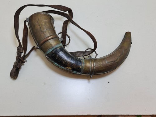 Antique Vintage Big Ottoman Horn Gun Powder Engraved Brass Copper حافظة عثمانية - Picture 4 of 21