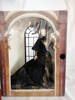 Star Wars Episode I Queen in Black Travel Gown 1998 Hasbro #61773 - We-R-Toys
