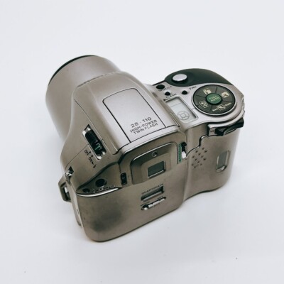 OLYMPUS L-20 AF ZOOM 28-110mm f/4.5-5.6 35mm Film Camera From