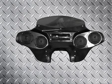 Kawasaki Vulcan 1500 Nomad Batwing Fairing Windshield - (4) Speakers & Radio