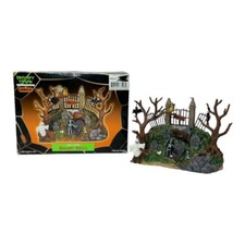 Retired Lemax Spooky Town Halloween Spooky Kn...