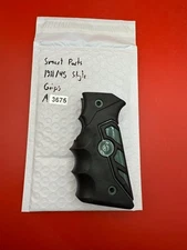 Smart Parts 1911/45 Style Grips