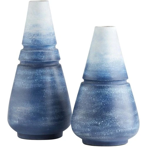 Cyan Design 11550 Amarna 18.25 X 9 inch Vase, Large - Picture 5 of 6