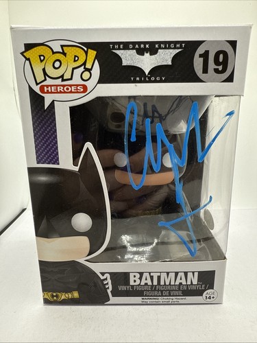 Funko Pop #19 Batman Caballero Oscuro Christian Bale Firmado JSA con Armadura - Imagen 2 de 15