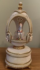 Collectible Jewelled Carousel Musical Egg With Horse Interior