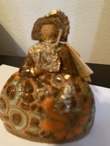 Pieza Única" (one-of-a-kind) Spanish studio pottery figurine