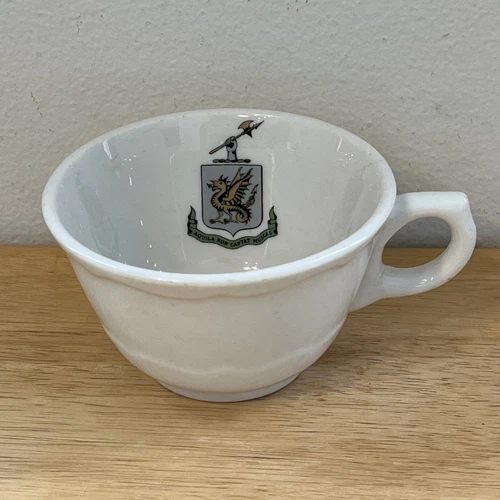 VTG Aquila Non Captat Muscas Tea Coffee Cup Syracuse China Drake Hotel Chicago?