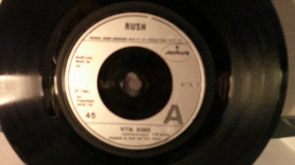 Rush,Mercury"Vital Signs"UK,7"45 with P/S,1981 prog rock classic,Mint- - Image 2 of 2