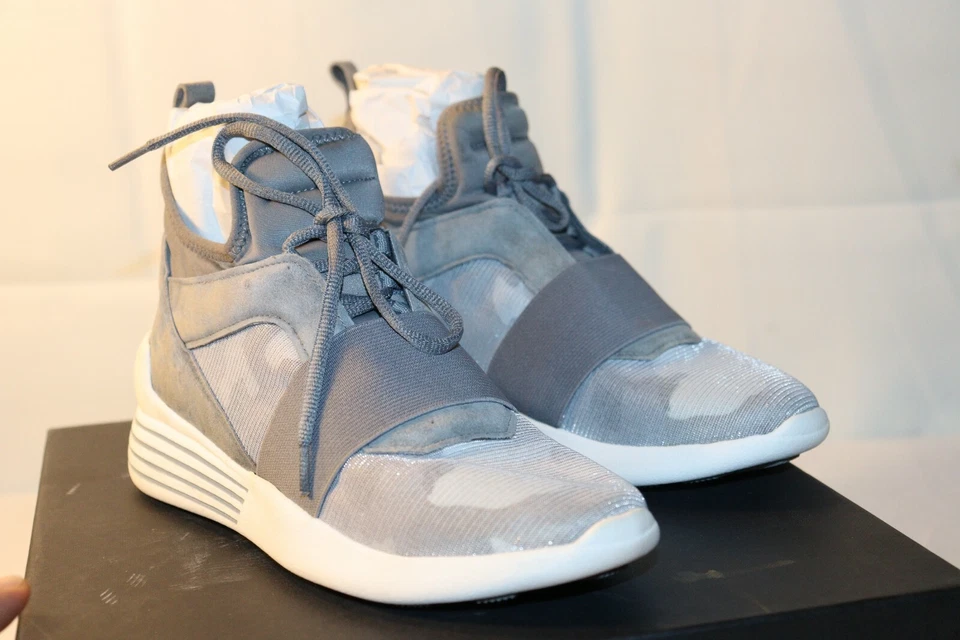 Kendall + Kylie NEW Silver Women's Size 5.5M Braydin Hidden Wedge Sneaker  - Image 4 of 4