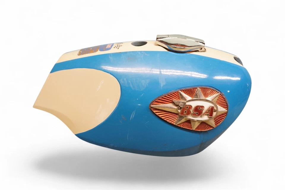 1968 BSA B25S Starfire B25 B44 441 440 B 44 Single *2776A Gas tank - Image 2 of 4