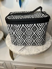 Modella makeup train case NEW