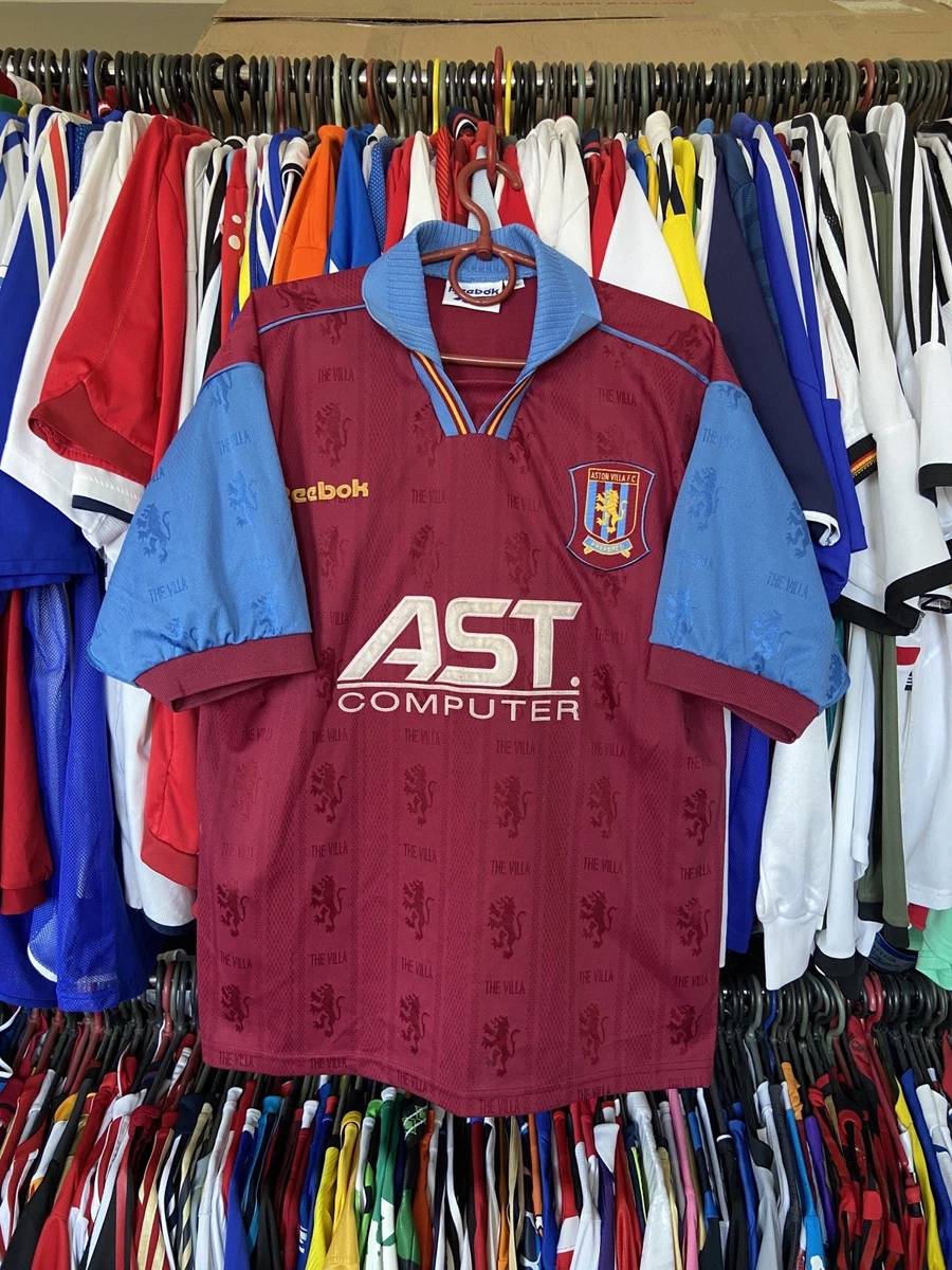 Preços baixos em Reebok ASTON Villa International Club Camisas de