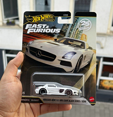 Hot Wheels Premium Fast & Furious Mercedes-Benz SLS AMG Coupé 1:64 PKW HNW46